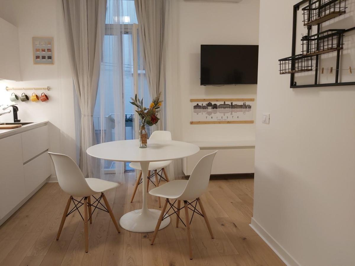 Apartment La Casa Di Adele - Your In
